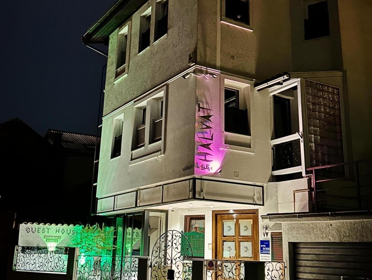 Halvat Guesthouse SJJ Eksteriør billede