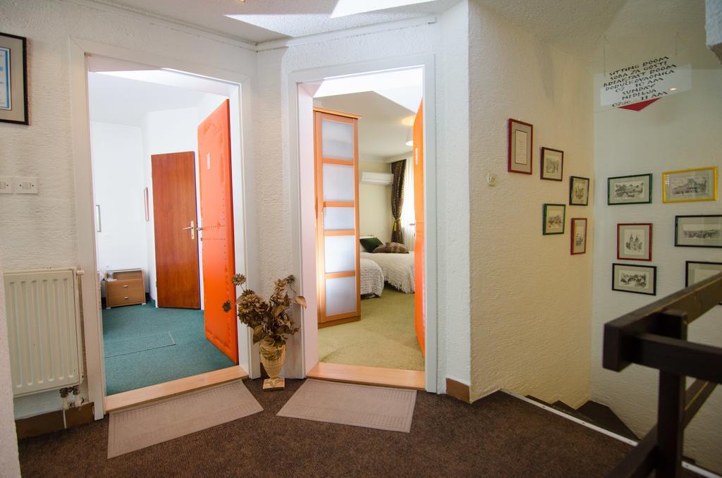 Halvat Guesthouse SJJ Eksteriør billede