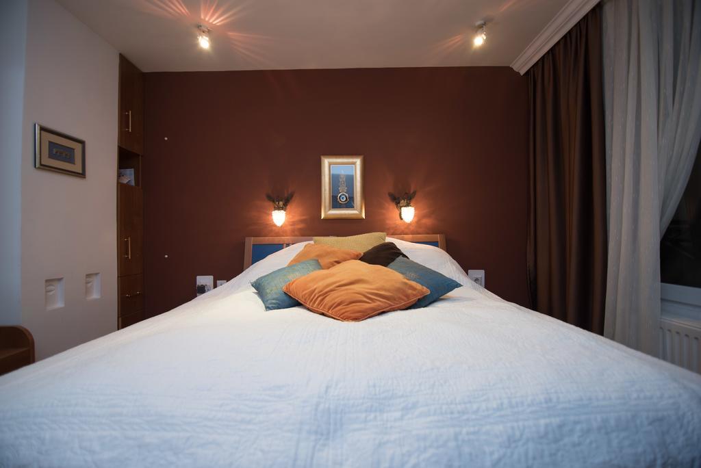 Halvat Guesthouse SJJ Eksteriør billede